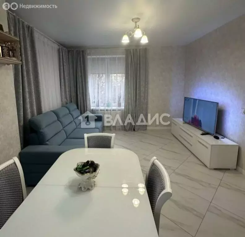 1-комнатная квартира: Калининград, Новгородская улица, 5к1 (48 м) - Фото 0