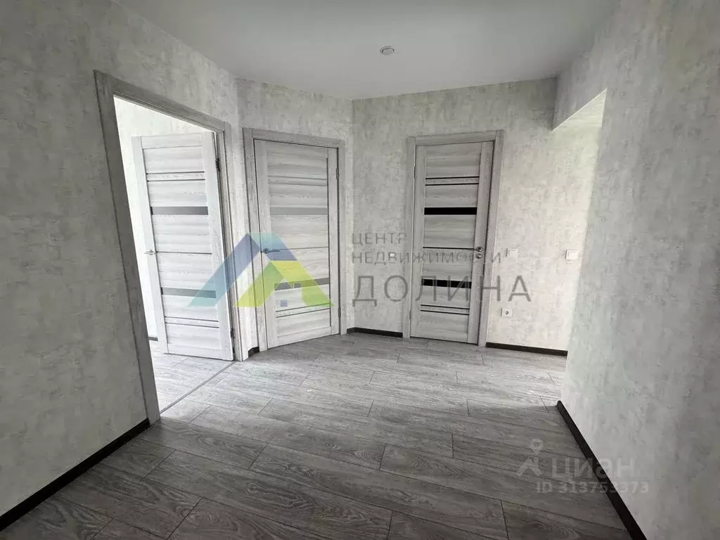 3-к кв. Волгоградская область, Волгоград ул. Химина, 13А (62.4 м) - Фото 0
