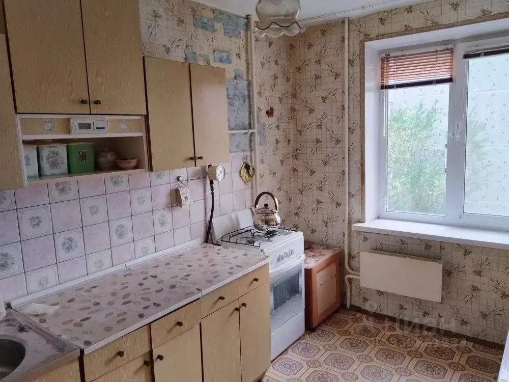 3-к кв. Омская область, Кормиловка рп ул. Ленина, 111 (65.1 м) - Фото 1