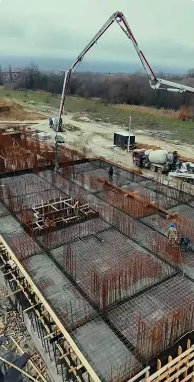 2-к. квартира, 66 м, 2/8 эт. - Фото 0
