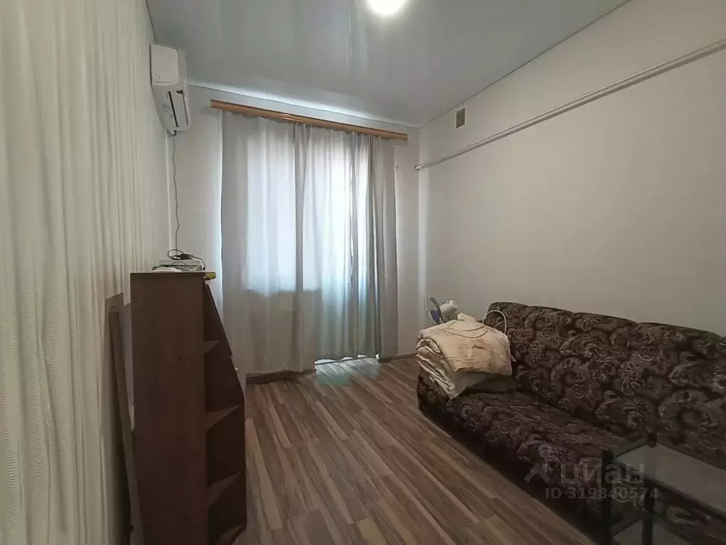 Студия Краснодарский край, Абинск ул. Свердлова, 16 (20.3 м) - Фото 1