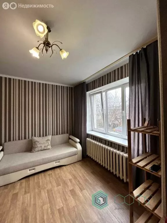 1-комнатная квартира: Калининград, Харьковская улица, 5 (27 м) - Фото 0
