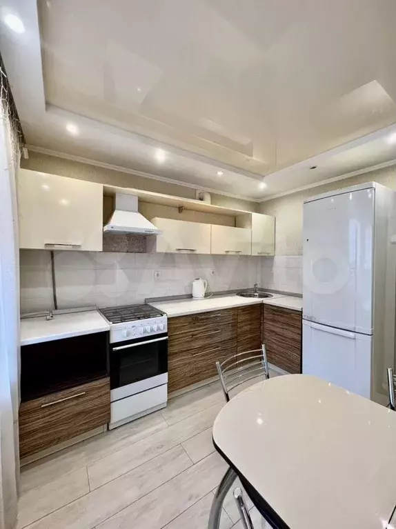 2-к. квартира, 50 м, 4/10 эт. - Фото 1
