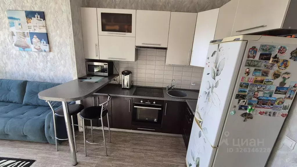 2-к кв. Омская область, Омск ул. Конева, 8 (46.0 м) - Фото 2