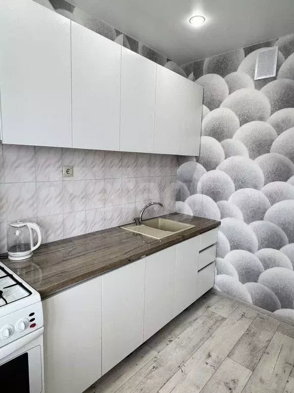1-к. квартира, 32 м, 9/10 эт. - Фото 1