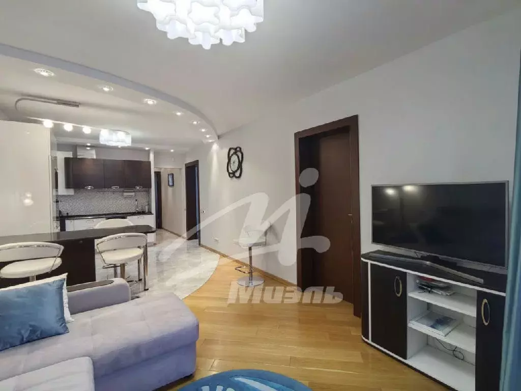 Продается 3-комнатная квартира - Фото 2