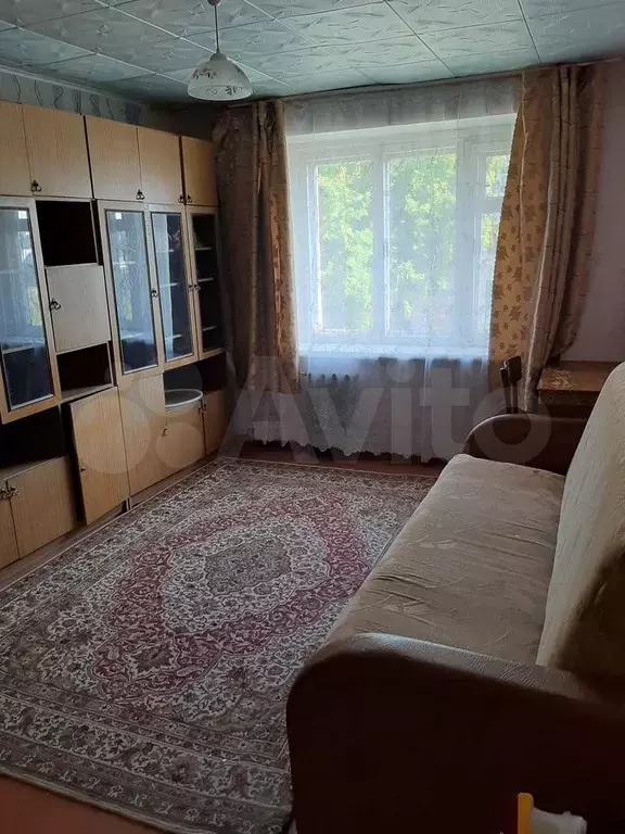 Комната 17,5 м в 6-к., 2/5 эт. - Фото 0