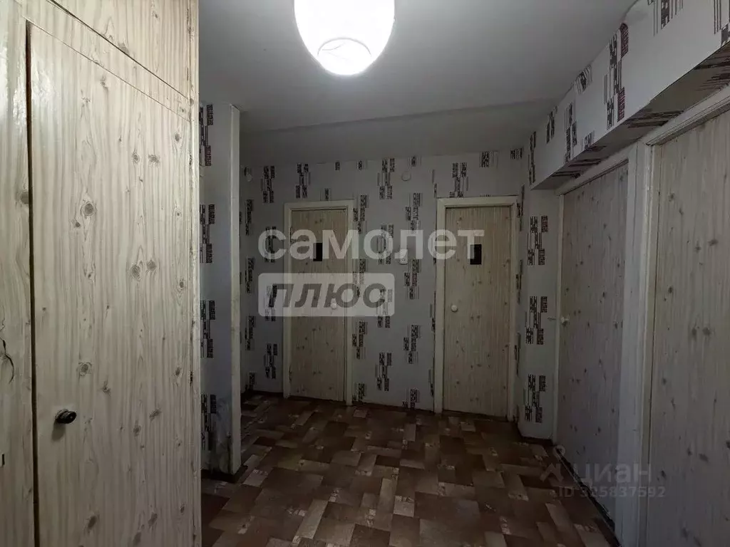 3-к кв. Татарстан, Зеленодольск ул. Комарова, 32 (59.2 м) - Фото 1