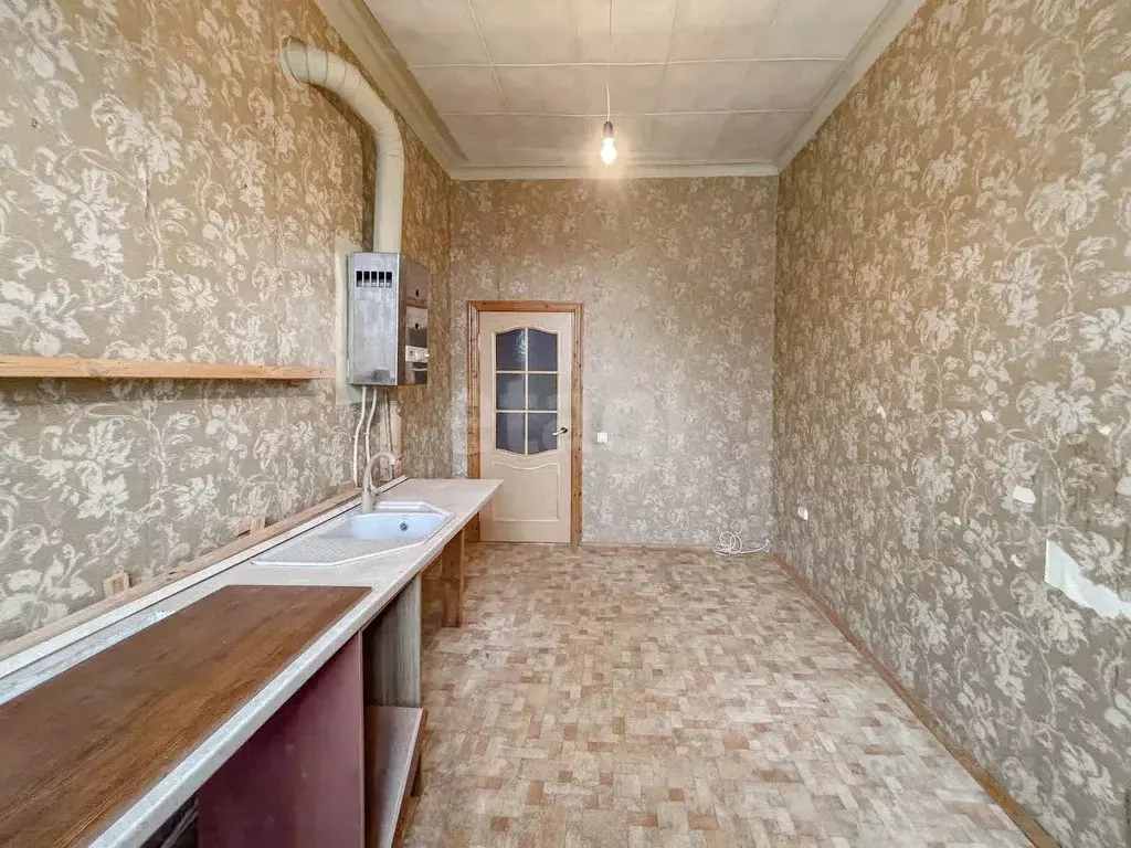 3-к кв. Псковская область, Псков Октябрьский просп., 19 (89.1 м) - Фото 1