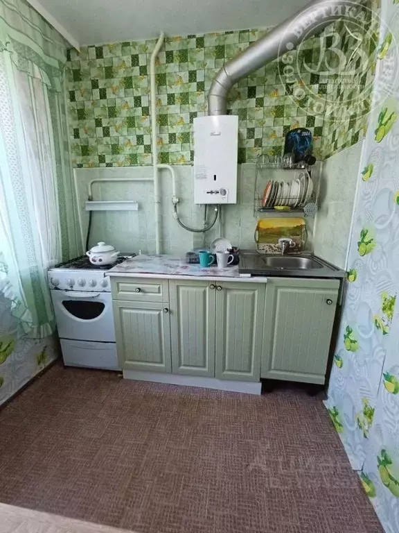 1-к кв. Нижегородская область, Дзержинск Западный пер., 11 (30.0 м) - Фото 2