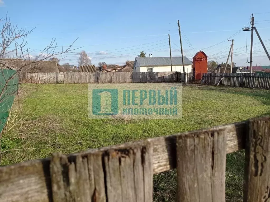Участок в Марий Эл, Морки городское поселение, Морки пгт ул. ... - Фото 1