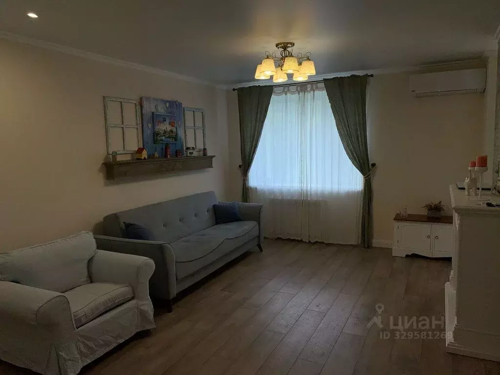 3-к кв. Хабаровский край, Хабаровск ул. Карла Маркса, 154 (70.0 м) - Фото 1