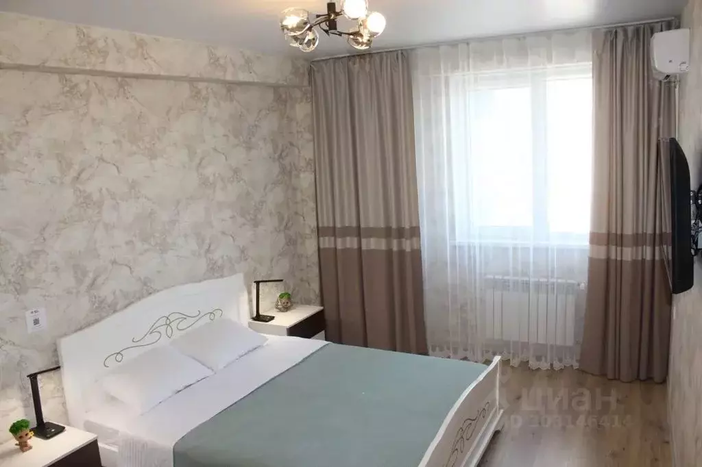 2-к кв. Крым, Симферополь бул. Ленина, 12А (62.0 м) - Фото 0