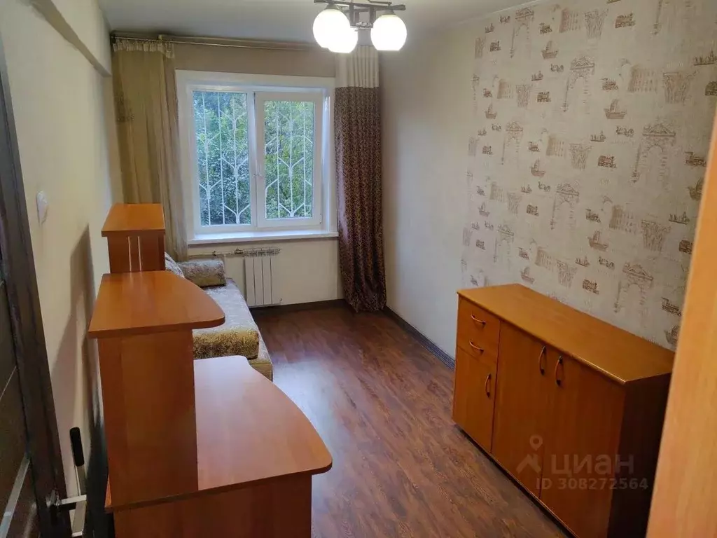 2-к кв. Бурятия, Улан-Удэ ул. Бабушкина, 22 (45.0 м) - Фото 0