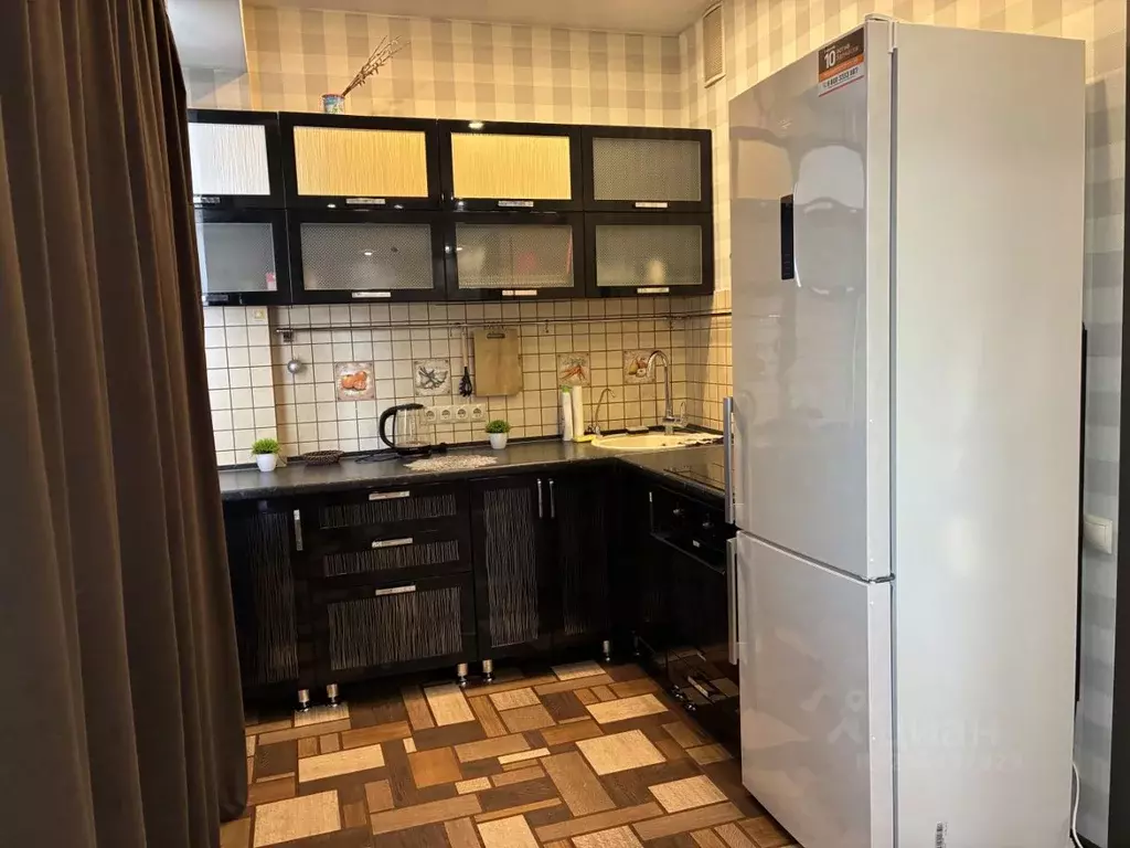 1-к кв. Иркутская область, Иркутск Радужный мкр, 73 (42.0 м) - Фото 2