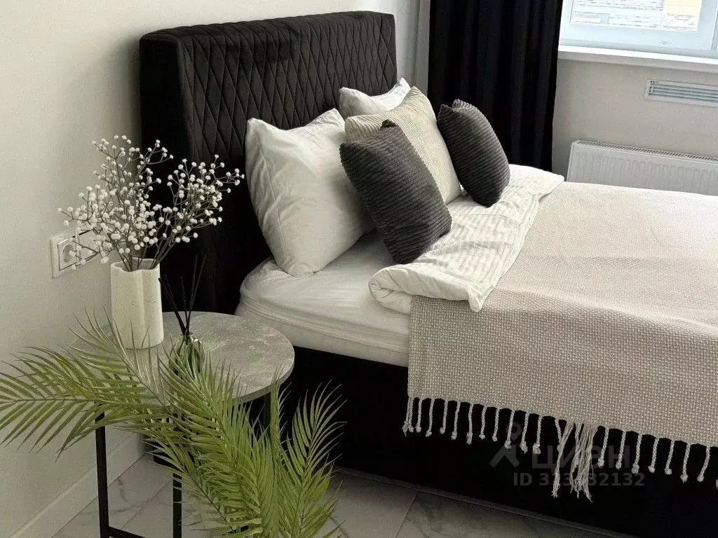 1-к кв. Тюменская область, Тюмень ул. Ю.-Р.Г. Эрвье, 38 (50.0 м) - Фото 1