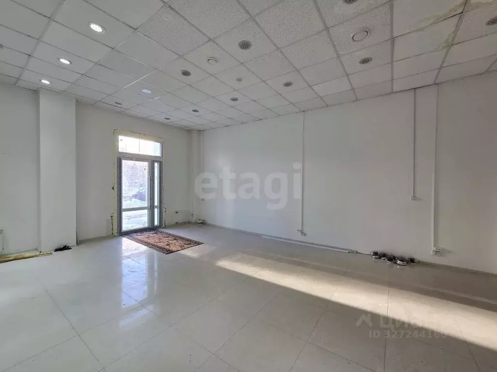 Офис в Ямало-Ненецкий АО, Новый Уренгой Энтузиастов мкр, 1 (126 м) - Фото 1