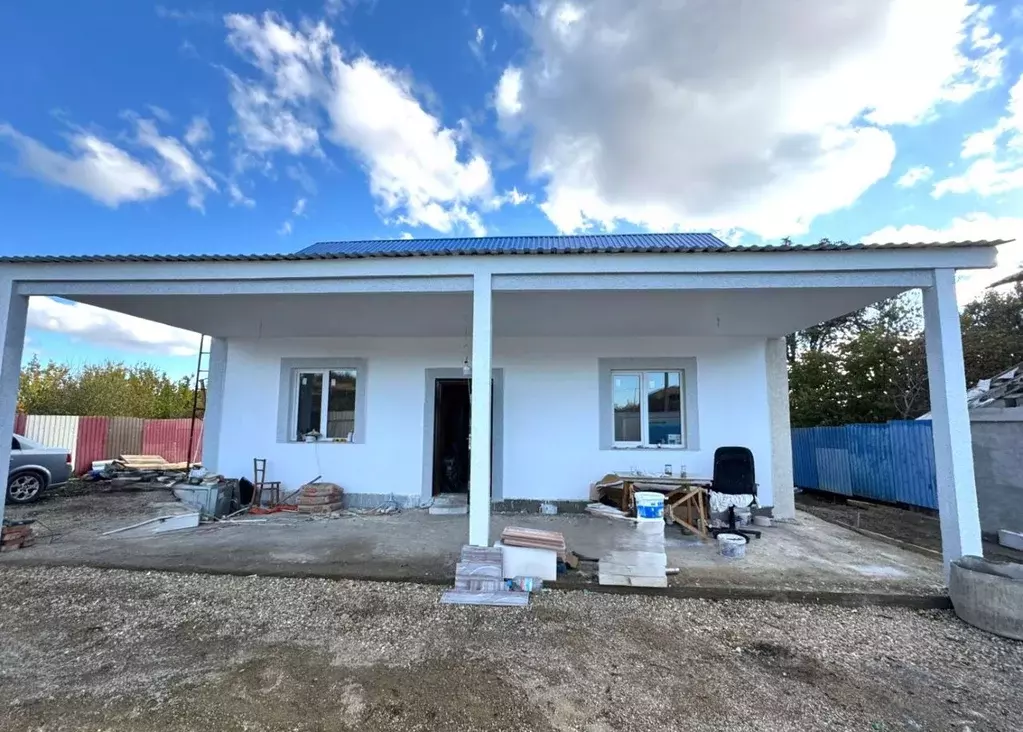 Дом в Краснодарский край, Ейск Восход СНТ,  (70 м) - Фото 1