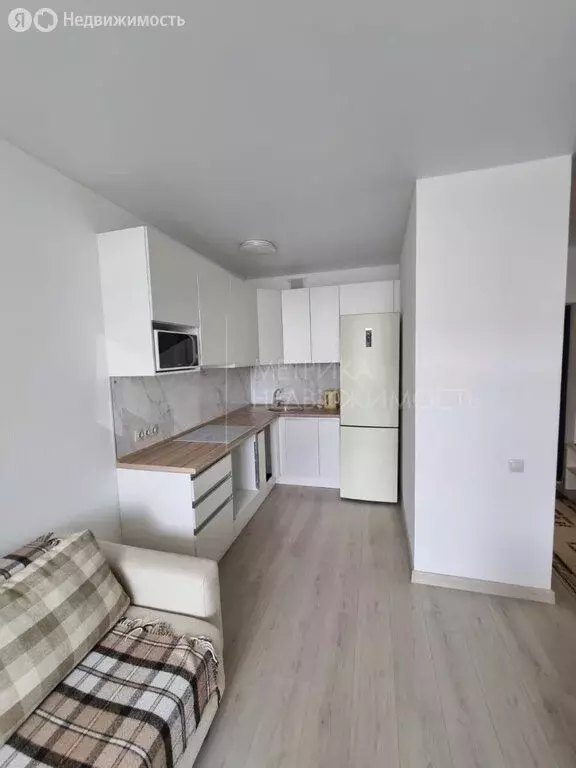 1-комнатная квартира: Тюмень, улица Пархоменко, 119 (36 м) - Фото 1