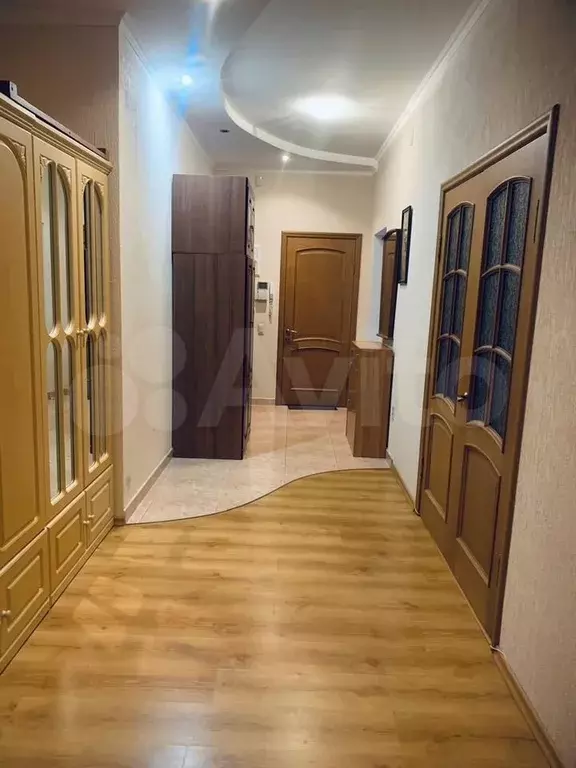 3-к. квартира, 79 м, 3/10 эт. - Фото 0