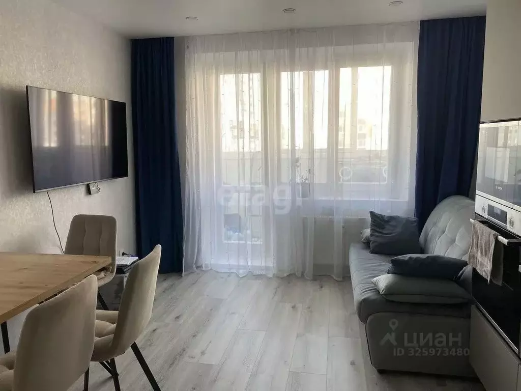 2-к кв. Тюменская область, Тюмень ул. Константина Посьета, 3 (68.0 м) - Фото 2