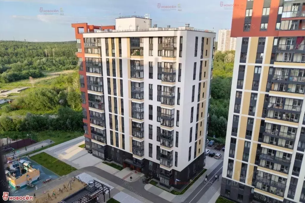 1-к кв. Свердловская область, Екатеринбург ул. Машинная, 31Б (33.0 м) - Фото 0