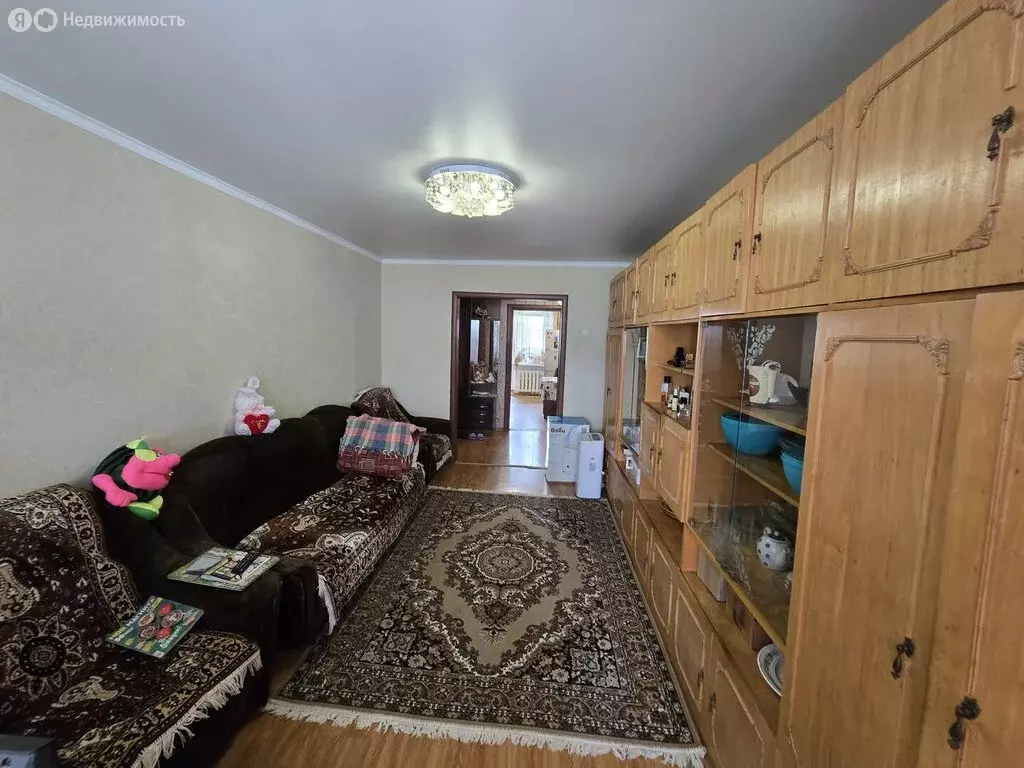 3-комнатная квартира: Ессентуки, Предгорная улица, 6 (64 м) - Фото 0