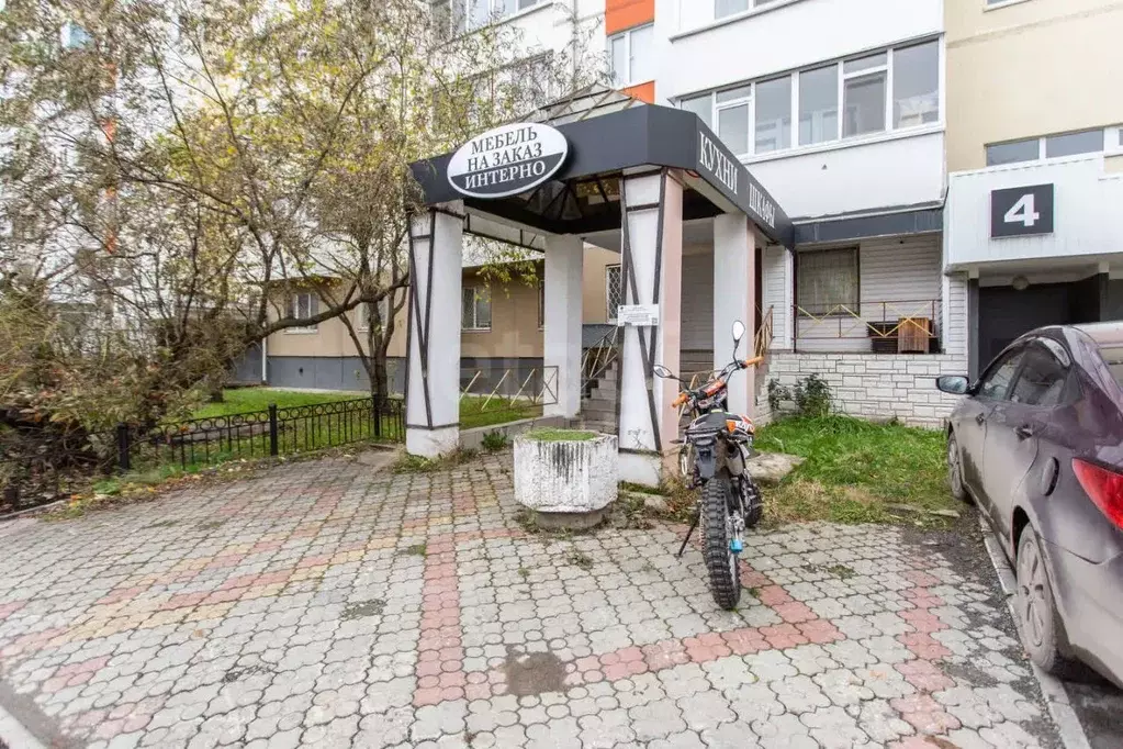 Помещение свободного назначения в Тюменская область, Тобольск 8-й мкр, ... - Фото 1