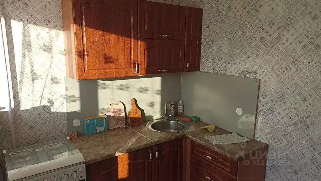 3-к кв. Белгородская область, Старый Оскол Студенческий мкр, 19 (65.0 ... - Фото 1