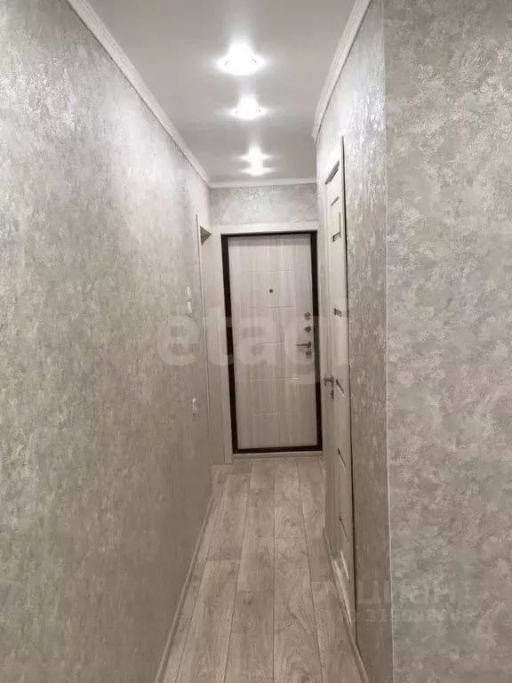 1-к кв. Оренбургская область, Оренбург ул. Дружбы, 5 (31.0 м) - Фото 0
