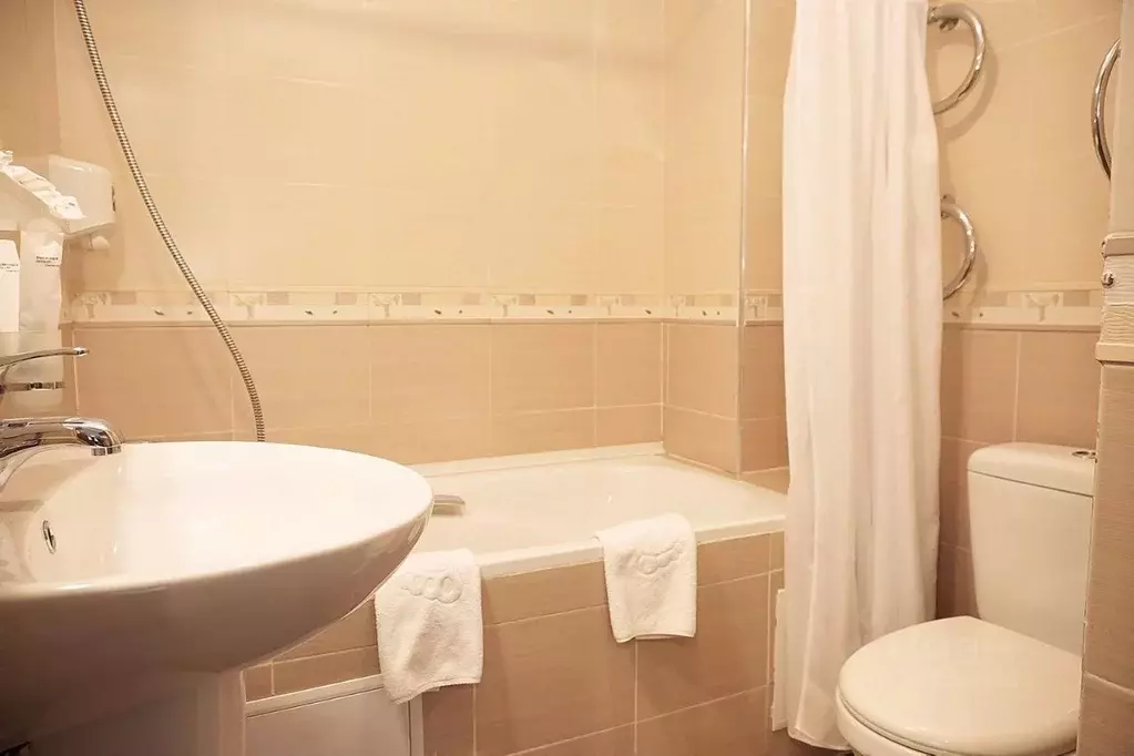 Комната Иркутская область, Иркутский муниципальный округ, Листвянка рп ... - Фото 2