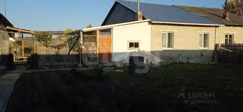 Дом в Свердловская область, Тугулымский муниципальный округ, д. ... - Фото 1