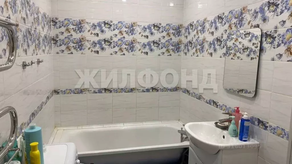 1-к кв. Новосибирская область, Бердск ул. Кристальная, 5/1 (33.3 м) - Фото 0