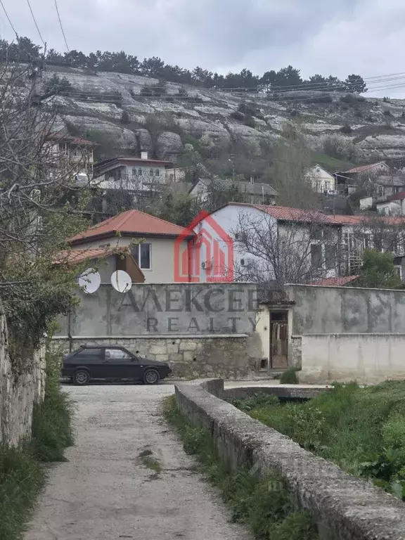 2-к кв. Крым, Бахчисарай ул. Октябрьская, 12 (48.0 м) - Фото 1