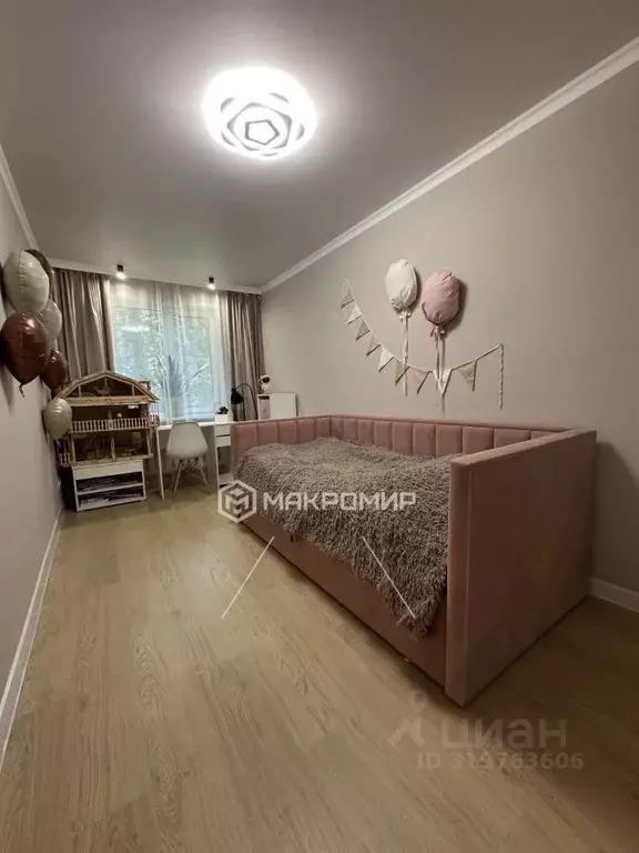 3-к кв. Брянская область, Брянск Авиационная ул., 22 (59.0 м) - Фото 1