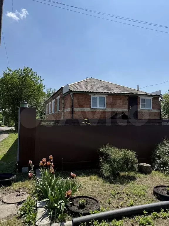Дом 230 м на участке 4 сот. - Фото 1