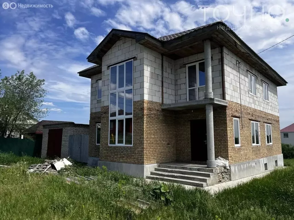 Дом в Бессоновский район, село Ухтинка, Рябиновая улица, 10А (265 м) - Фото 1