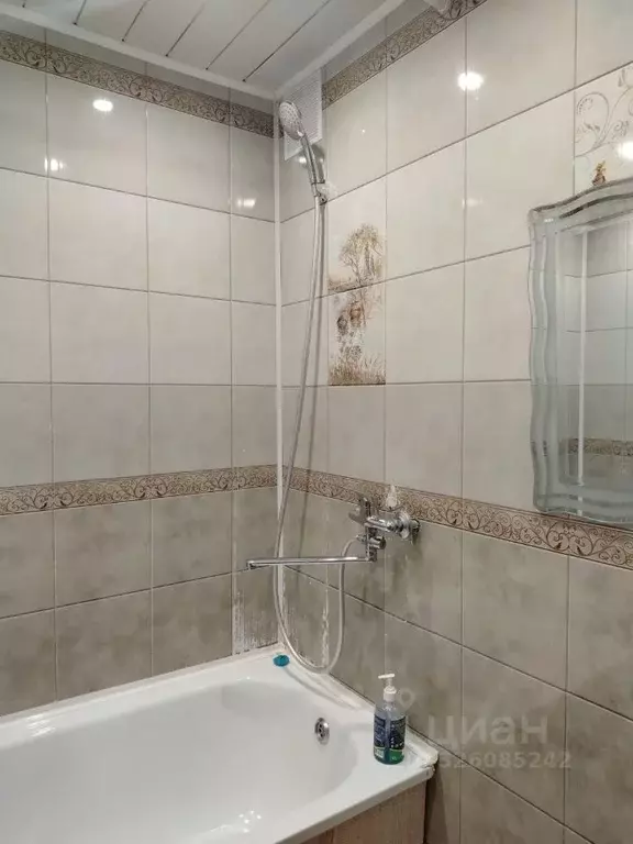 3-к кв. Красноярский край, Красноярск ул. Молокова, 64 (71.0 м) - Фото 2