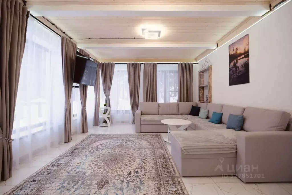 Дом в Кабардино-Балкария, Эльбрусский район, с. Терскол ул. ... - Фото 2