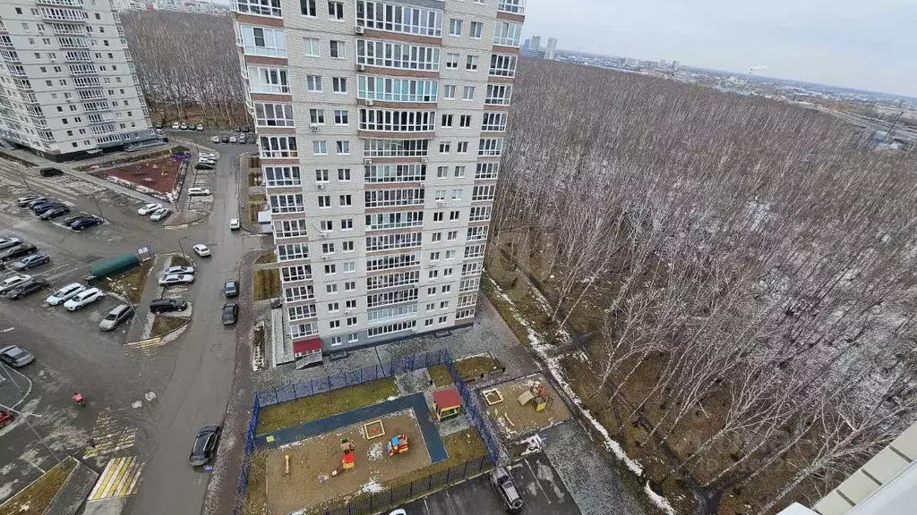 2-к кв. Тюменская область, Тюмень ул. Мельникайте, 2к11 (59.0 м) - Фото 0
