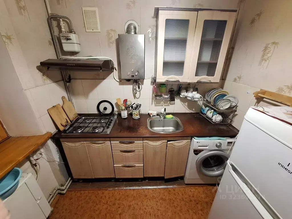 2-к кв. Крым, Феодосия ш. Симферопольское, 31 (50.0 м) - Фото 2