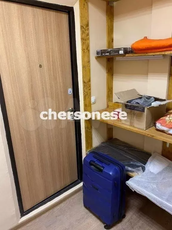 Продажа помещения свободного назначения 4.6 кв м, 1/8 этаж на улице ... - Фото 0