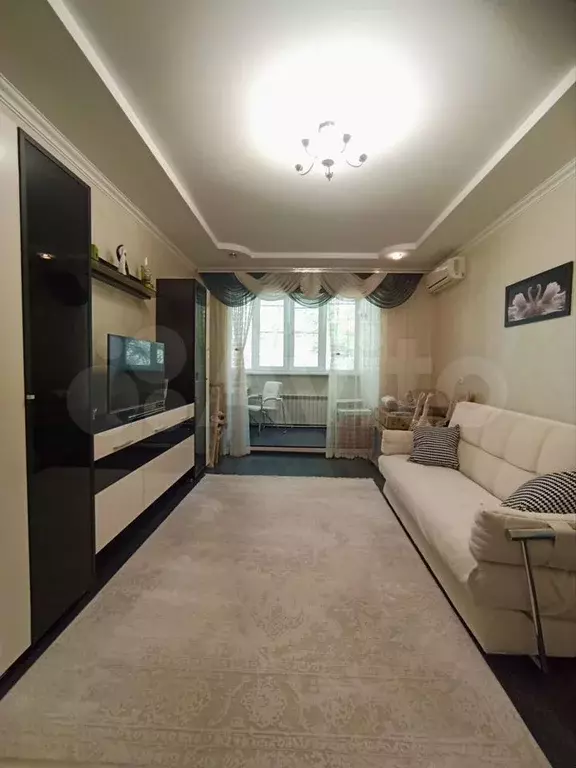 2-к. квартира, 64 м, 3/9 эт. - Фото 0