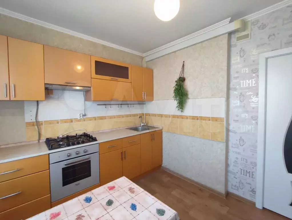 1-к. квартира, 42 м, 6/9 эт. - Фото 0