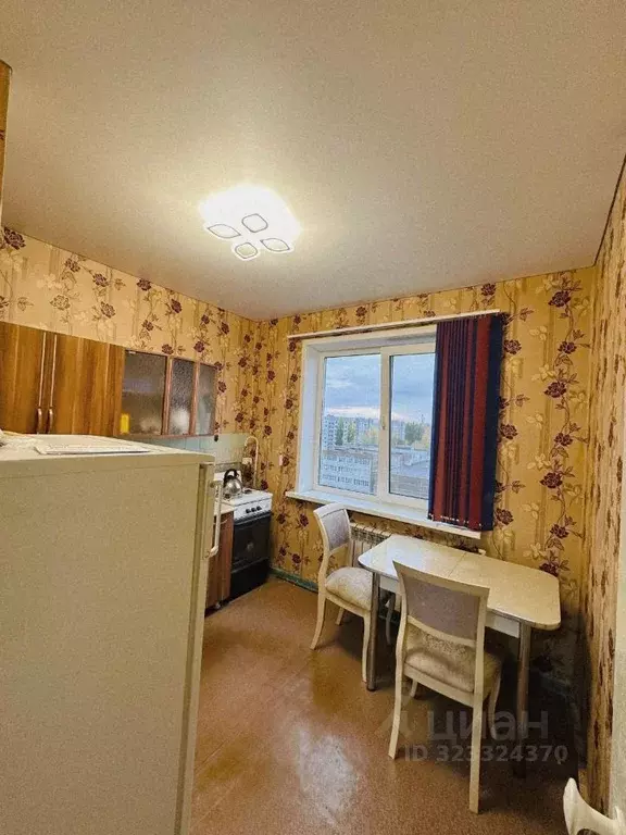 1-к кв. Саратовская область, Балаково Трнавская ул., 40 (28.2 м) - Фото 2