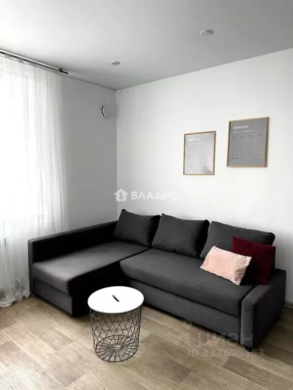 2-к кв. Бурятия, Улан-Удэ ул. Гагарина, 27к3 (46.4 м) - Фото 1