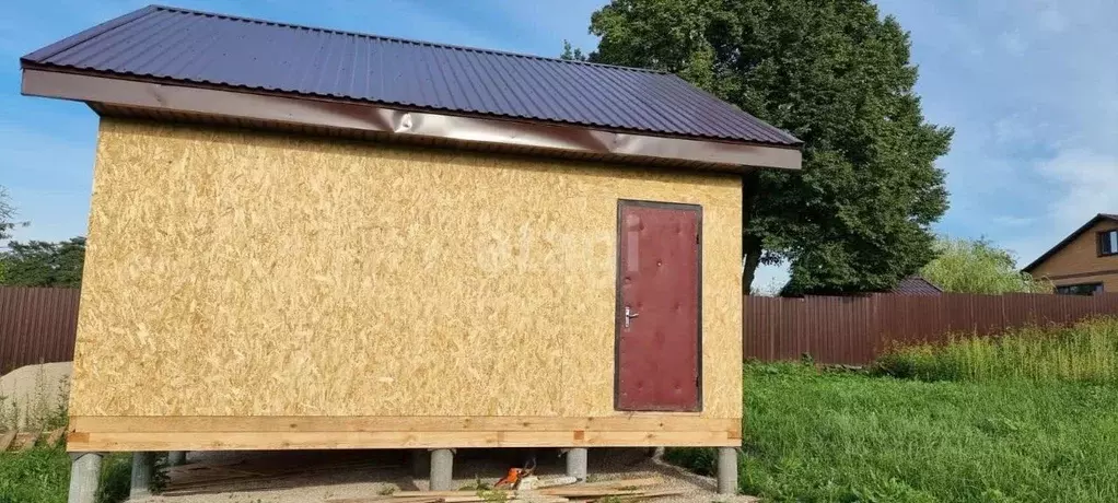 Дом в Калужская область, Перемышльский муниципальный округ, Ахлебинино ... - Фото 2