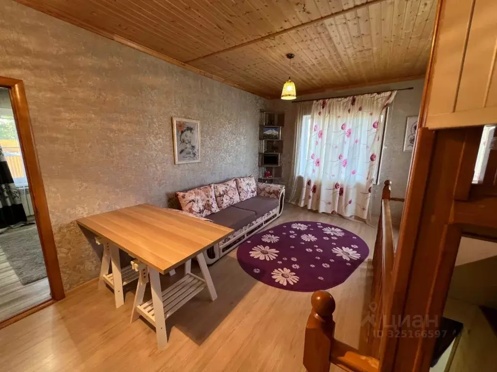 Дом в Ставропольский край, Предгорный муниципальный округ, пос. ... - Фото 1