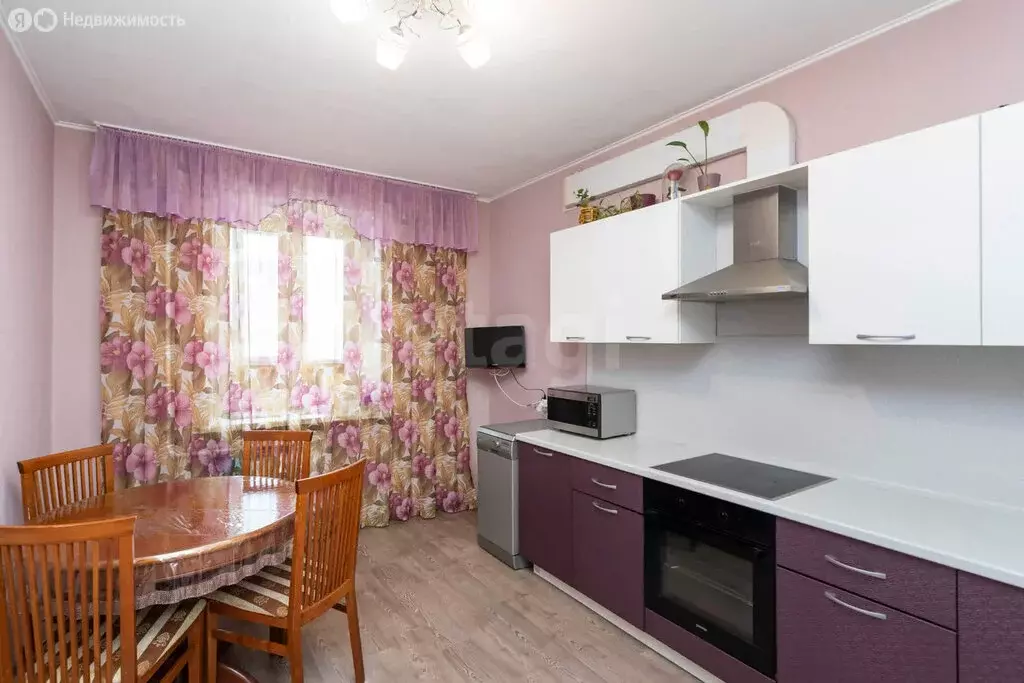 2-комнатная квартира: Тюмень, Широтная улица, 172А (67.2 м) - Фото 2