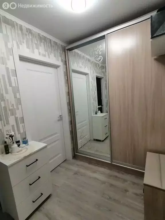 1-комнатная квартира: Чебоксары, улица А.В. Асламаса, 12 (45 м) - Фото 0